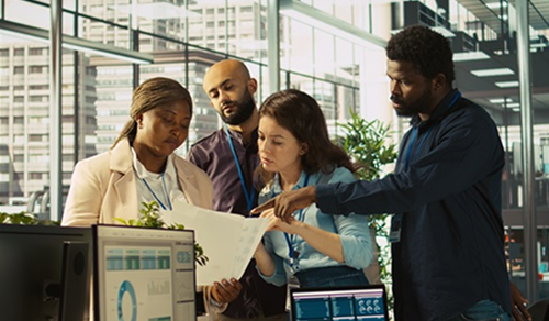 Equipe encadre réunion QVCT et partage des messages clés