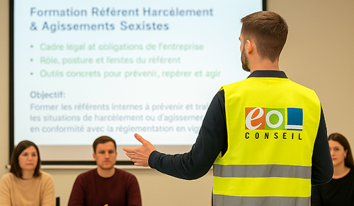 Formation d’un groupe d’employés sur la prévention des comportements à risque